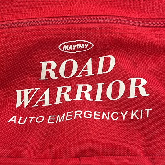 Mayday Road Warrior Auto Emergency Backpack 🎒 - Picture 2 of 11